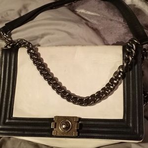 Vintage Channel Leather Purse (NEW)